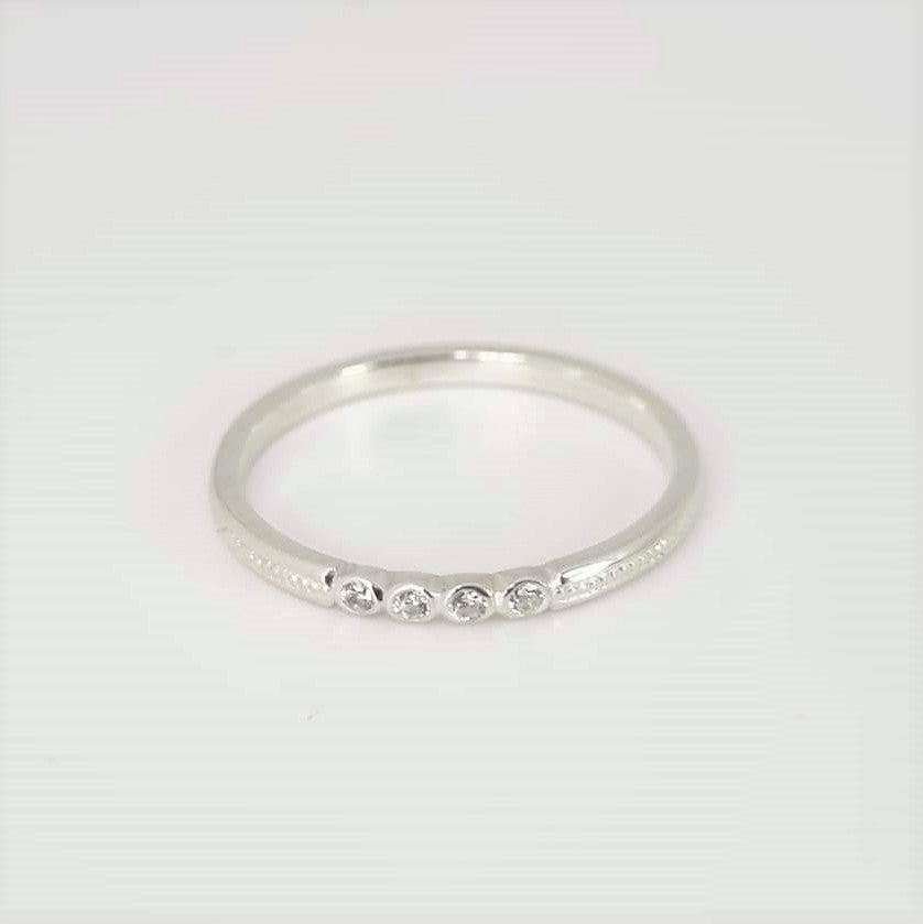 Dainty Eternity - Ring