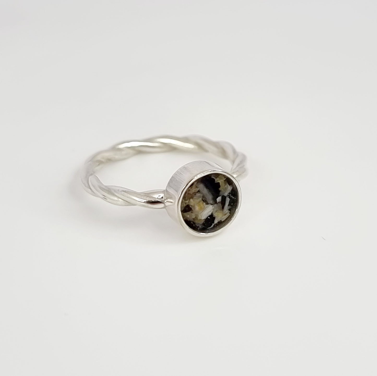 Wreathe of Remembrance - Ring