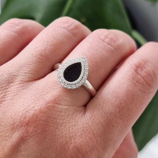 Teardrop - Cremation Ring